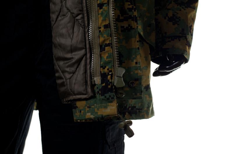 O&T Aurora Beatrix Jacket Digital Woodland with Removable Lining