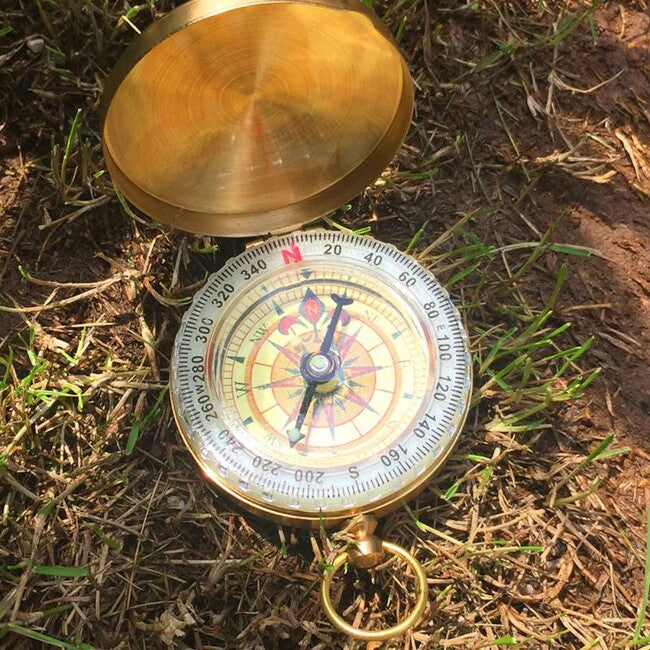 DRAGOWA Tactical Luma Pocket Brass Compass with Luminescence, Gold