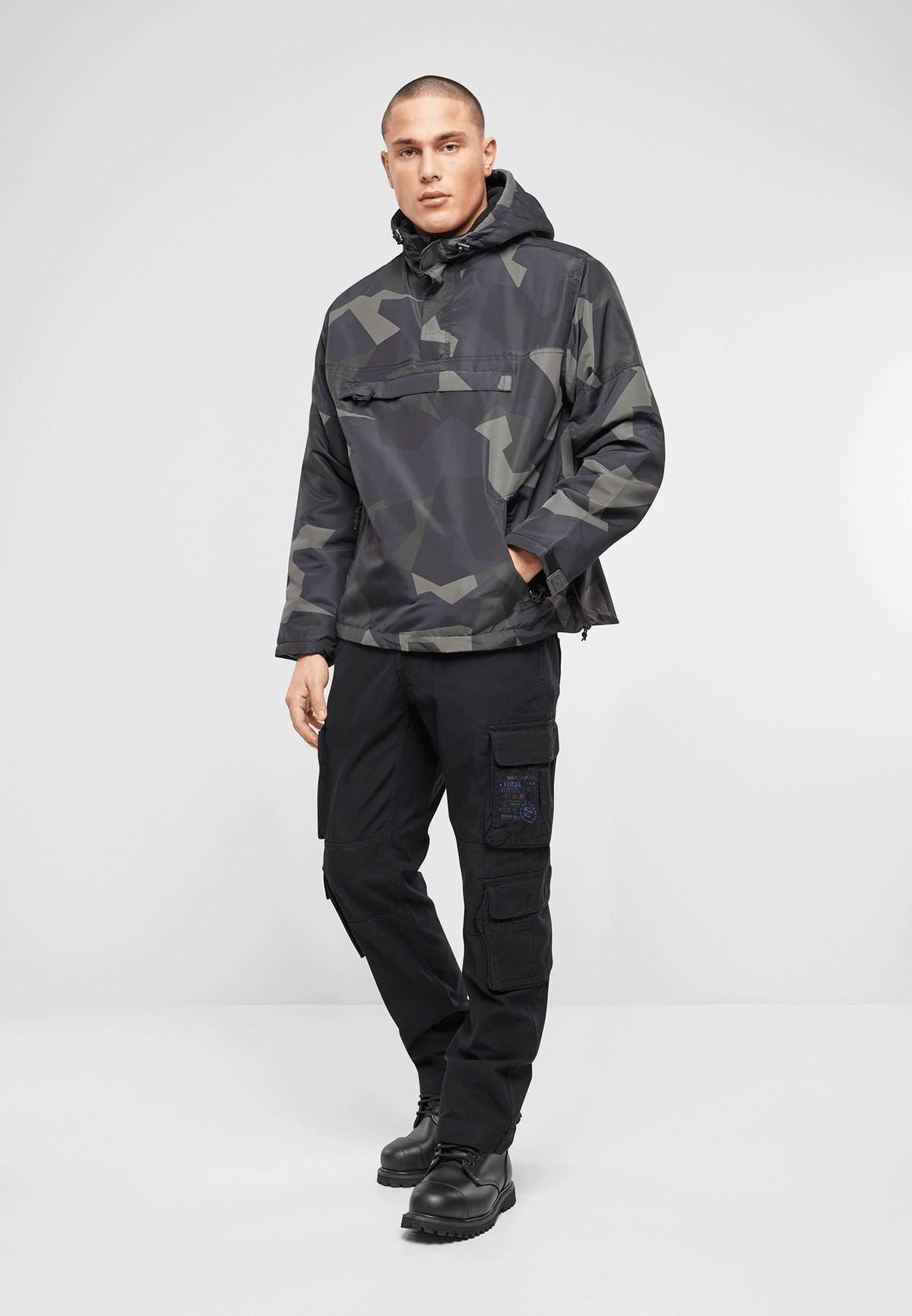 Brandit Pure Slim Fit nohavice, čierne