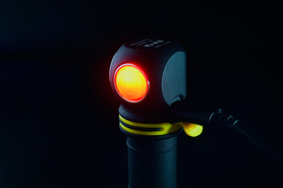 ArmyTek Elf C2 Studena weiß LED rucne svietidlo napajanie z akumulatora 1100 lm 4800 h 65 g