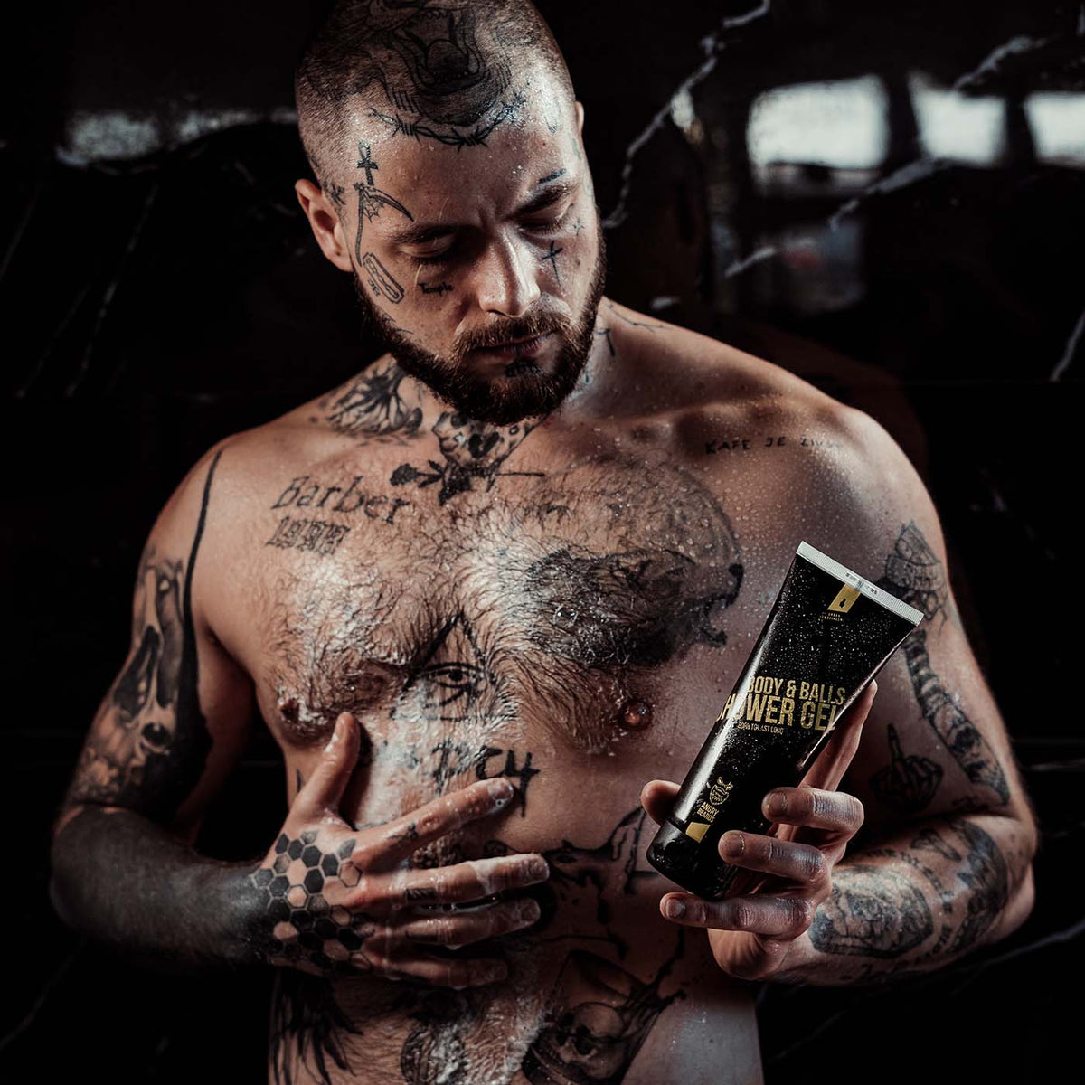 Angry Beards Urban Twofinger sprchový gél na telo a gule, 50 ml