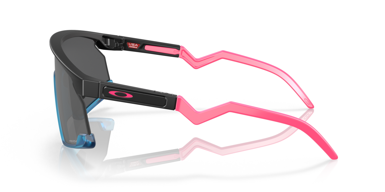 Oakley BXTR Sunglasses 39, Matte Black Frame, Prizm Black Lens
