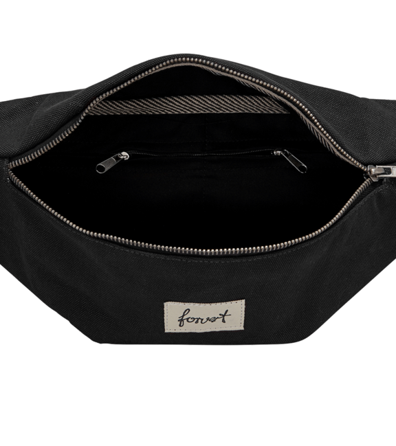 Forvert Caspar Shoulder Bag 4L, Black