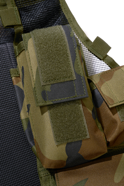 Brandit Tactical Vest, Woodland