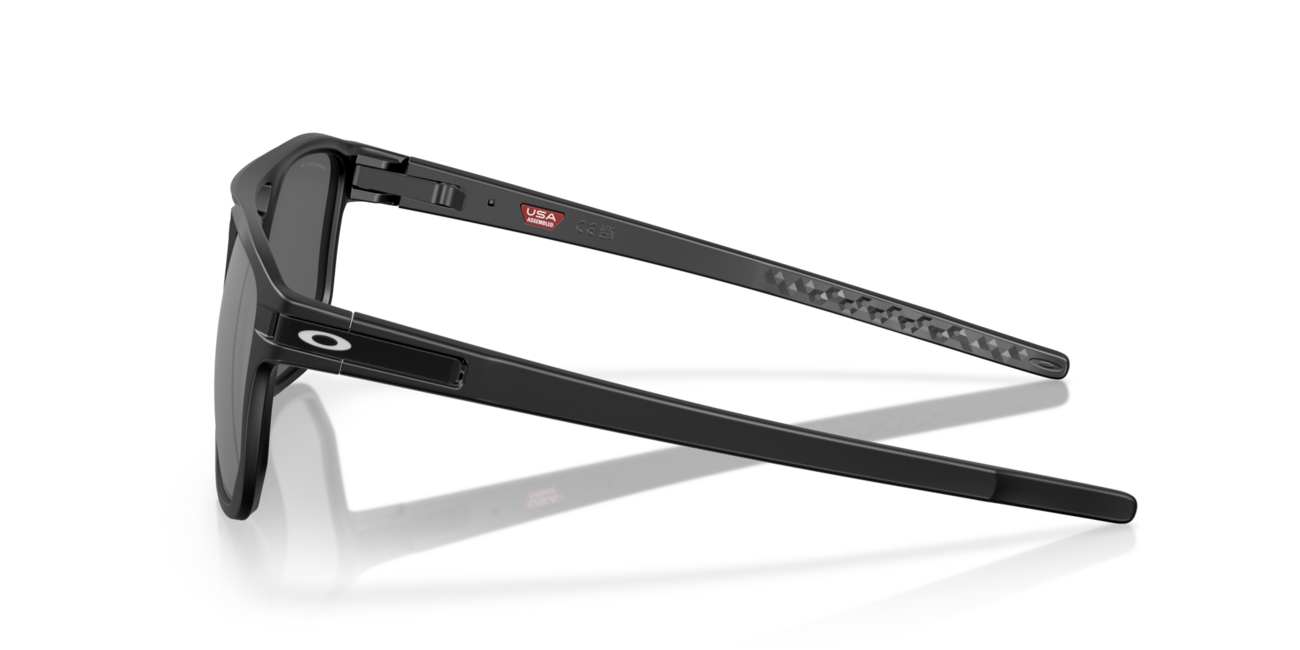 Oakley LATCH BETA Sunglasses, Matte Black Frame, Prizm Black Polarized Lenses, 54