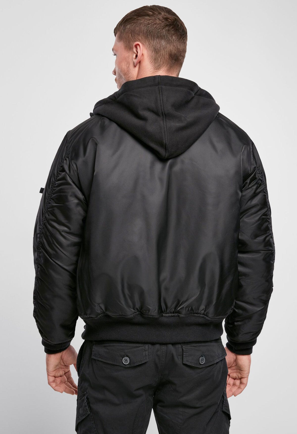 Brandit MA1 Hooded bomber bunda, čierna