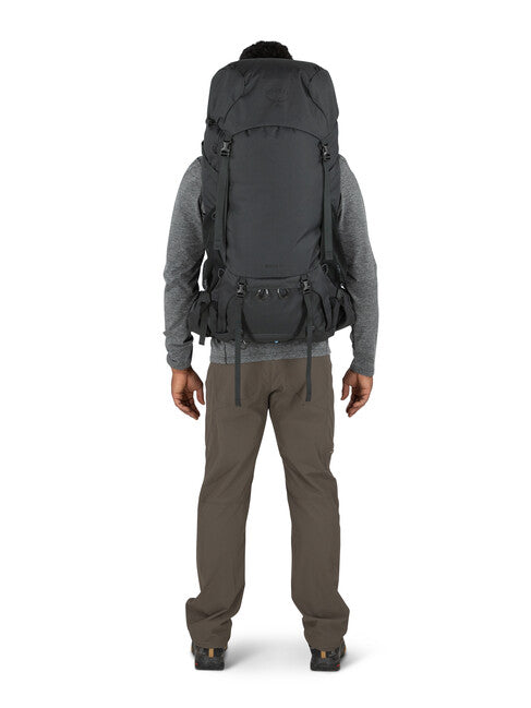 OSPREY Rook 50, dark charcoal/silver lining