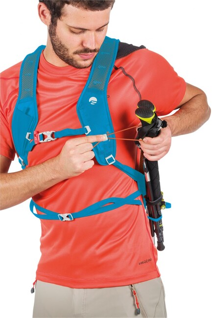 Ferrino Steep 20L Cycling/Running Backpack, Blue