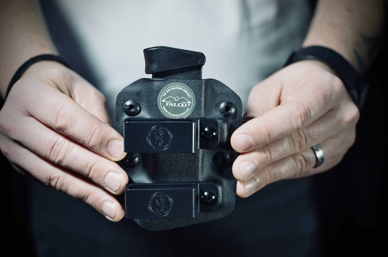 Falco Kydex Horizontálne puzdro F905 2021 pre jeden zásobník Glock 19, čierne ľavé
