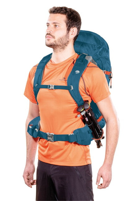 Ferrino Finisterre Hiking Backpack 38L, Red