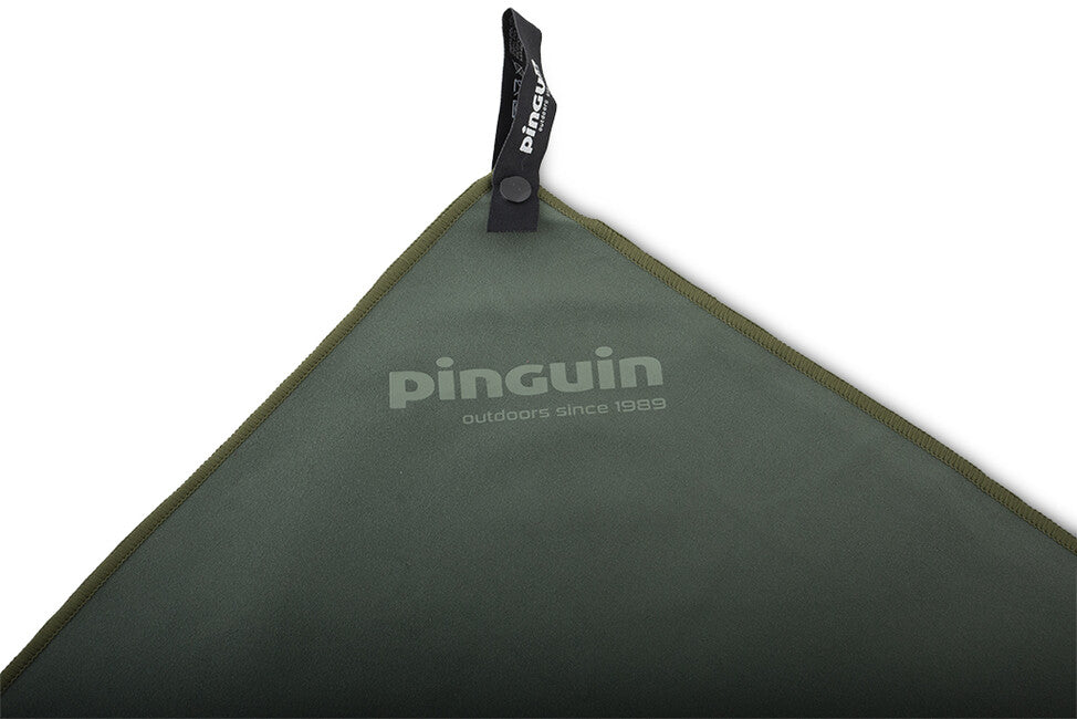 Pinguin Micro Handtuch Logo 75 x 150 cm, petrol