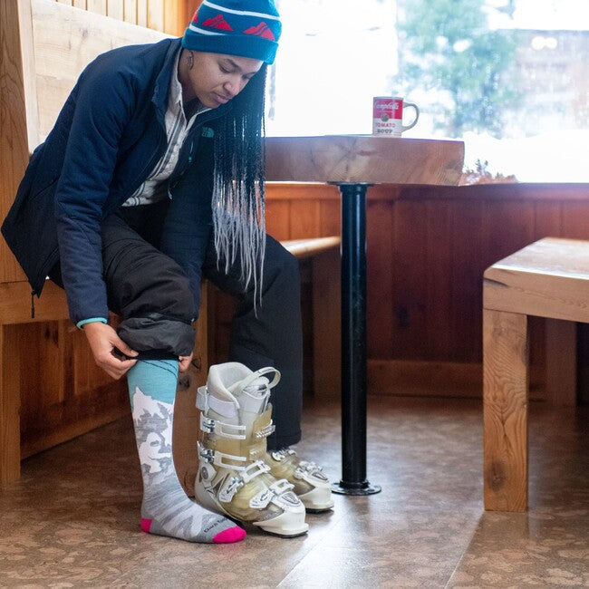 Darn Tough Yeti OTC Socks, Aqua, Midweight Cushioned