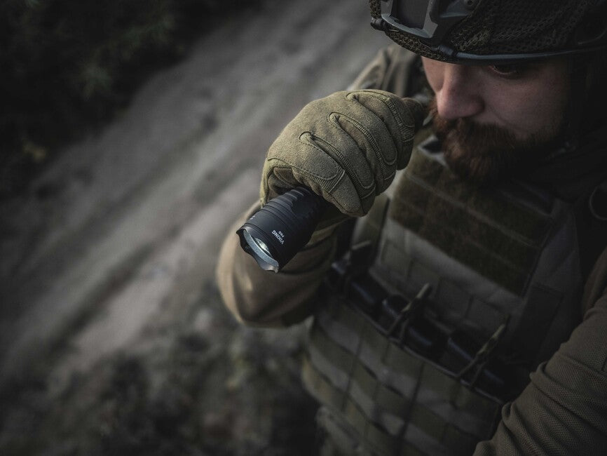 ArmyTek Viking Pro Weiße LED-taschenlampe 2050 lm 136 g