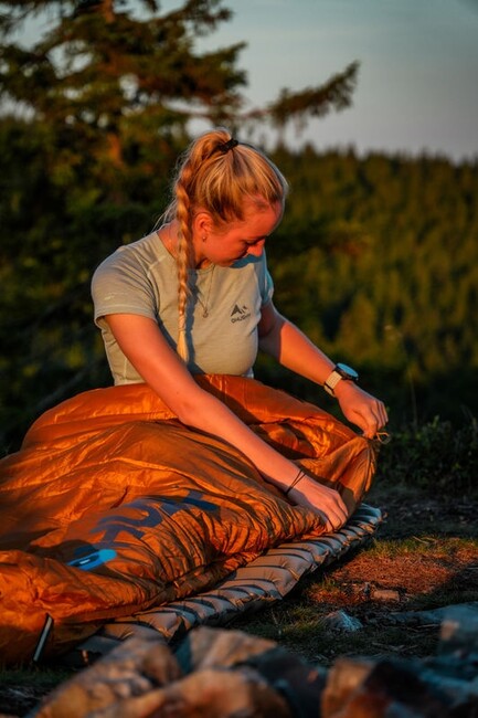 HUSKY Plus Synthetic Three-Season Extended Sleeping Bag -10°C, Mustard