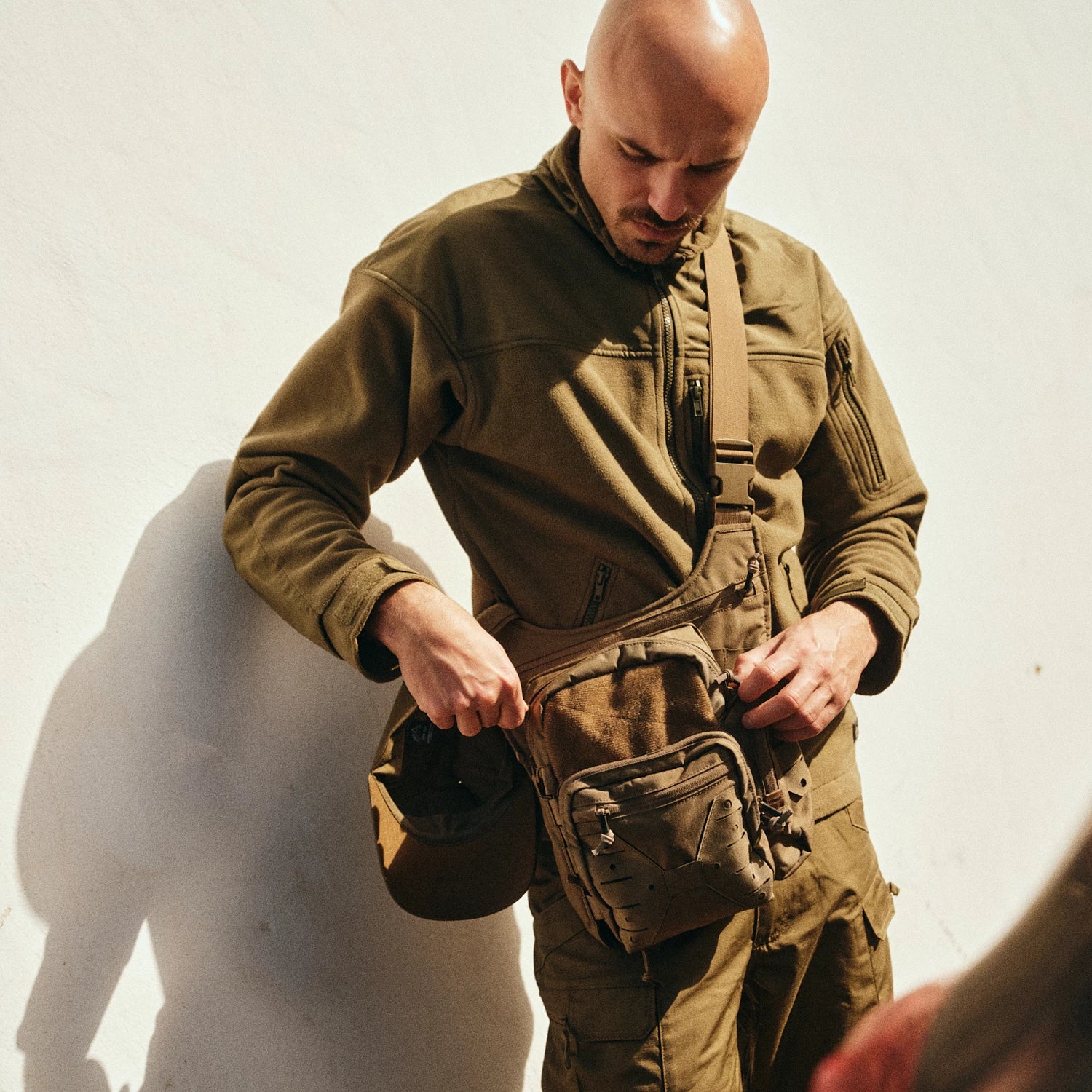 Helikon-Tex Classic Army flisová bunda 300g/m2, navy blue – v použití 1