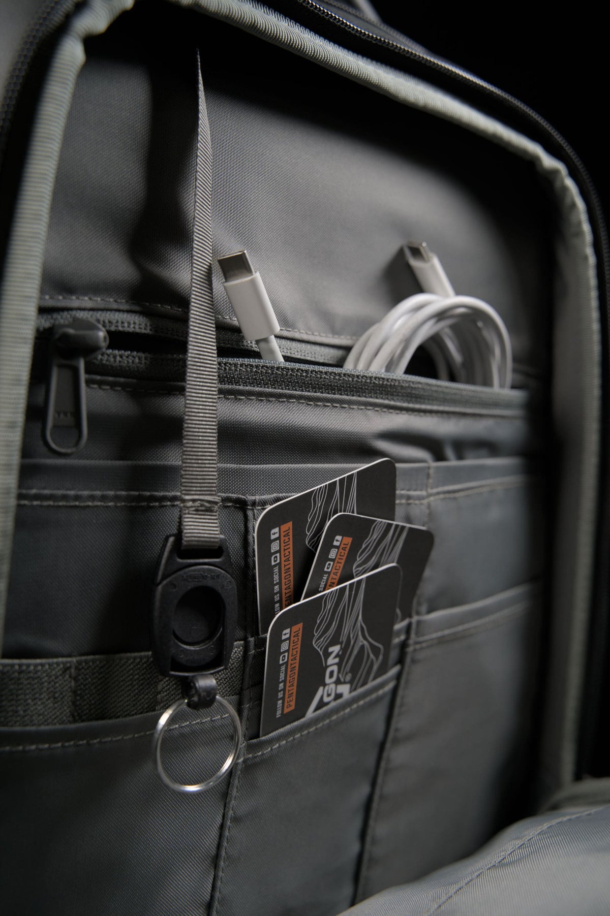 Pentagon Consul nahrbtnik 27L, temno siva
