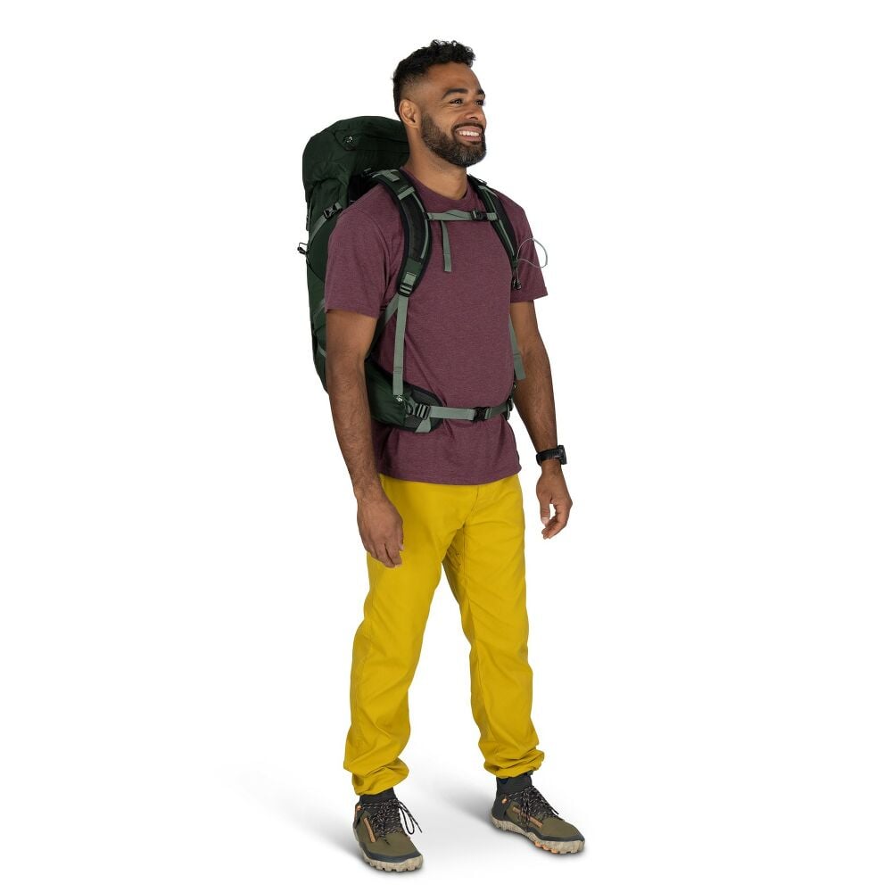 OSPREY TALON 33 turistický batoh, black/coal grey