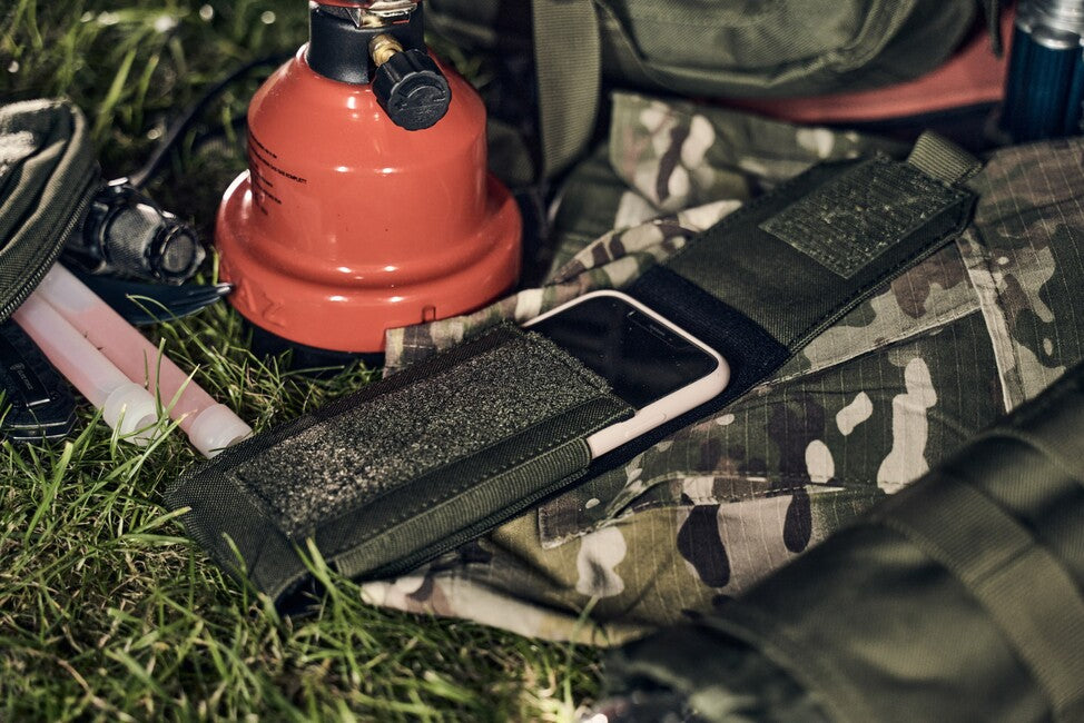 Brandit Molle Medium Mobile Phone Pouch, Olive
