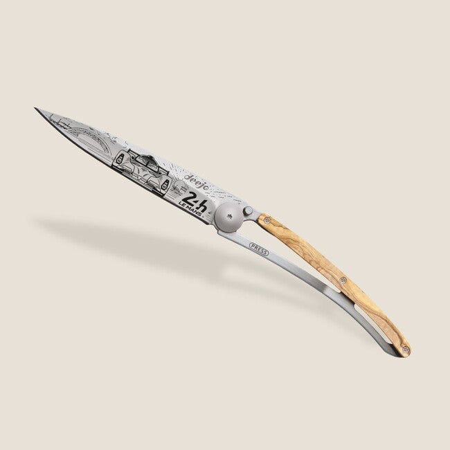 Deejo Tattoo Le Mans Schließmesser olive wood Day