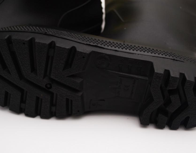 O&T vysoke cizmy Natur gumove PVC tmave