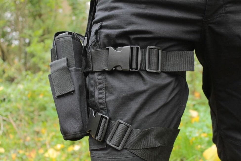 WARAGOD Volontär Oberschenkelholster für Waffe, schwarz