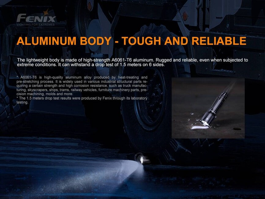 Fenix Taktische svietidlo TK22 TAC