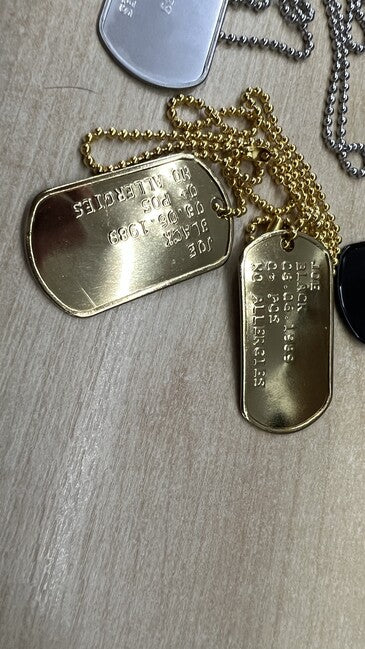 O&T Prägen von Dog Tags