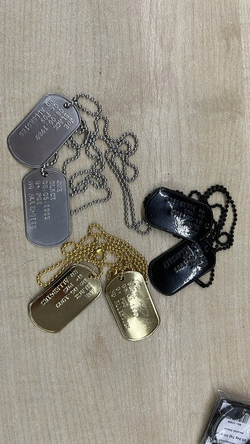 O&T Prägen von Dog Tags