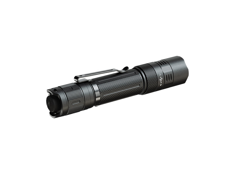 Fenix PD32R wiederaufladbare taschenlampe