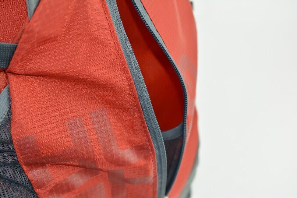 HUSKY Rucksack Turistika Salmon 30l orange