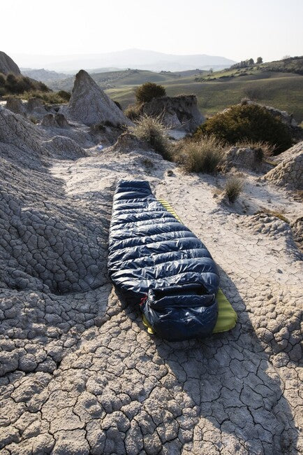 Pinguin Lava 350 Sleeping Bag, Red