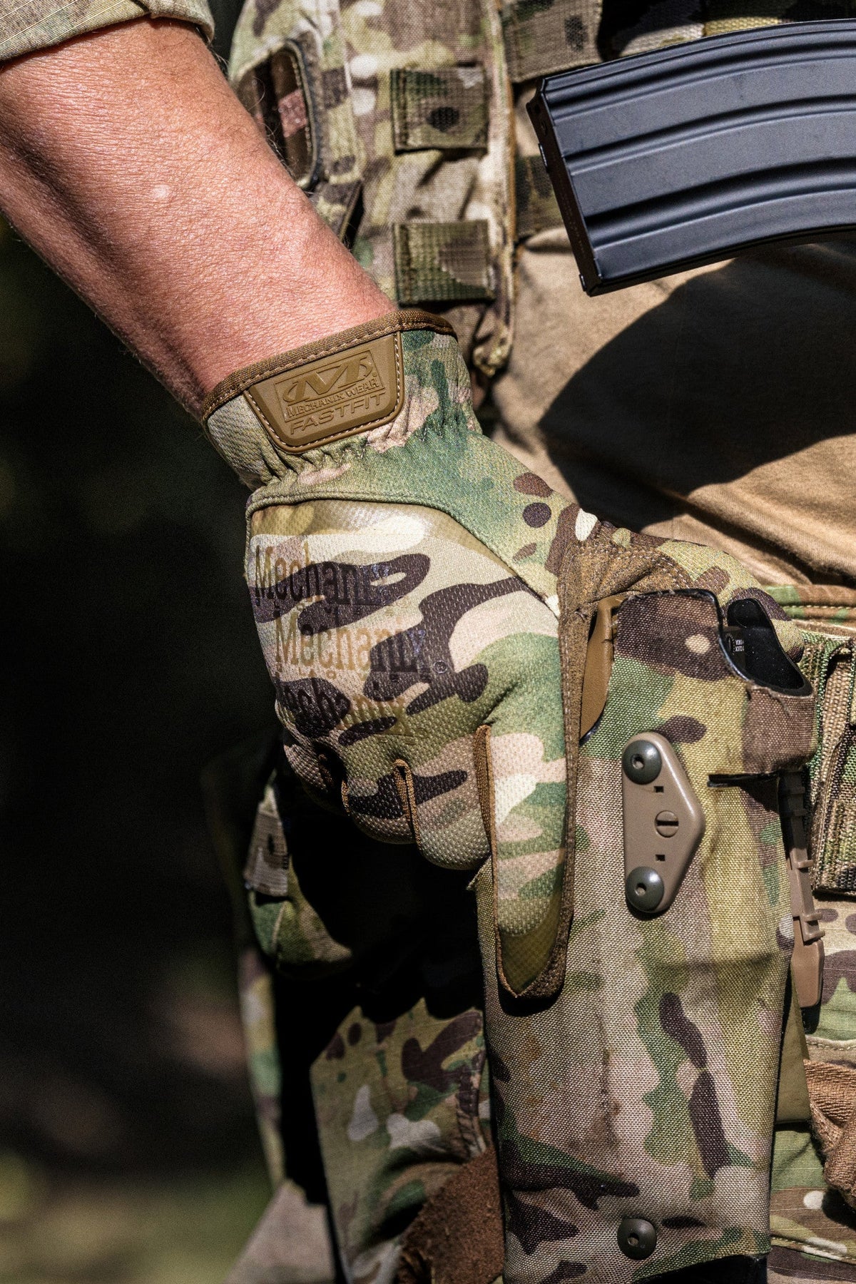 Mechanix FastFit rokavice, antistatične, multicam