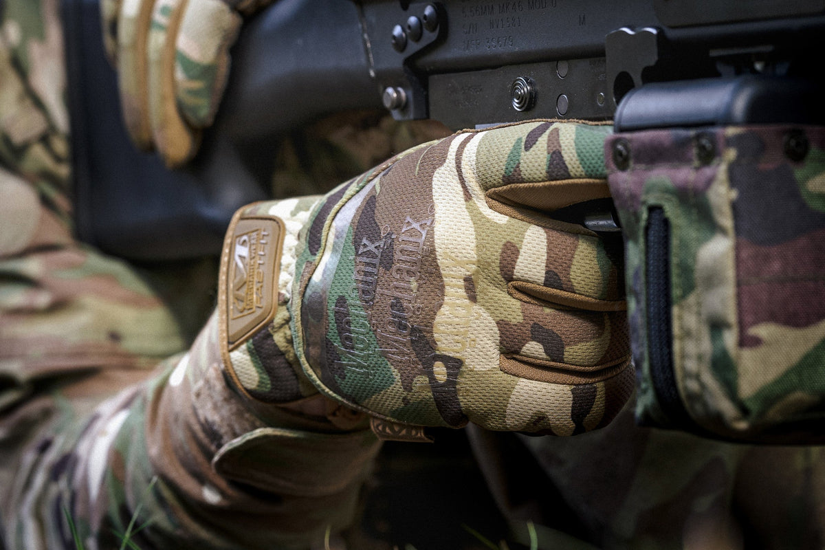 Mechanix FastFit rokavice, antistatične, multicam