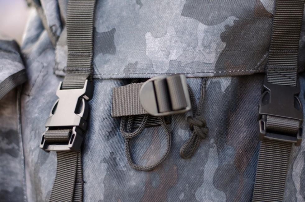 MFH BW nepremokavy ruksak vzor HDT-camo LE 65L