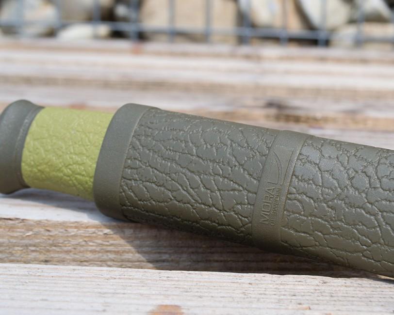 Mora of Sweden Outdoor 2000 Μαχαίρι, Λαδί