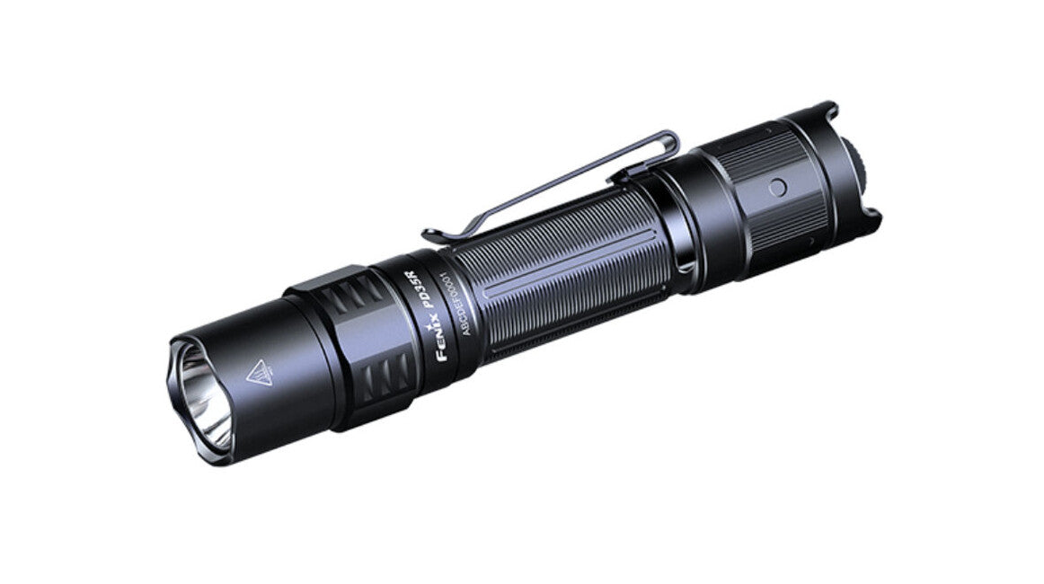 Fenix PD35R aufladbare LED-Taschenlampe