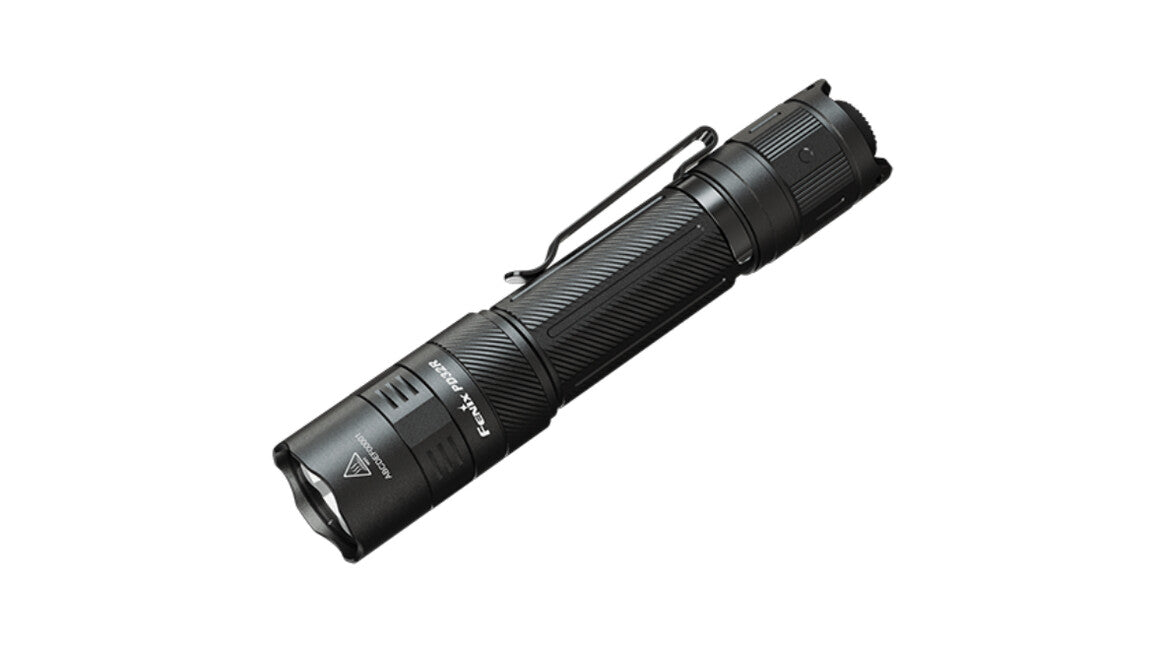 Fenix PD32R wiederaufladbare taschenlampe