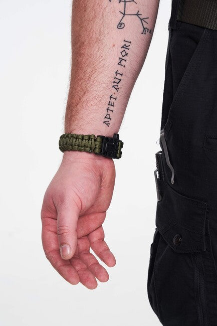WARAGOD Bauin Paracord - Armband mit Pfeife und Feuerstahl, grün
