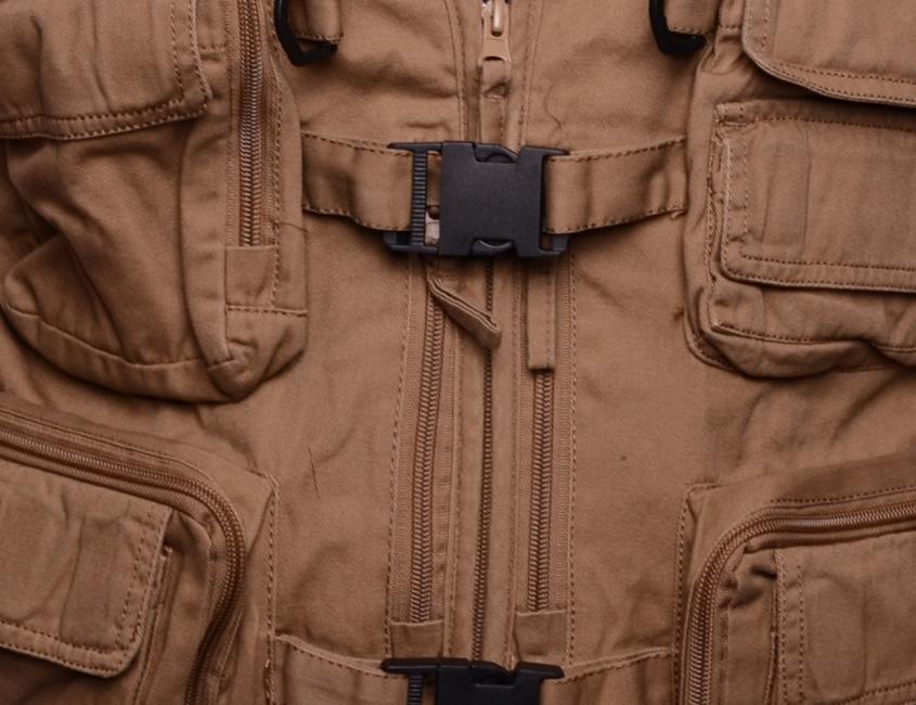 Loshan Weste Fisher khaki